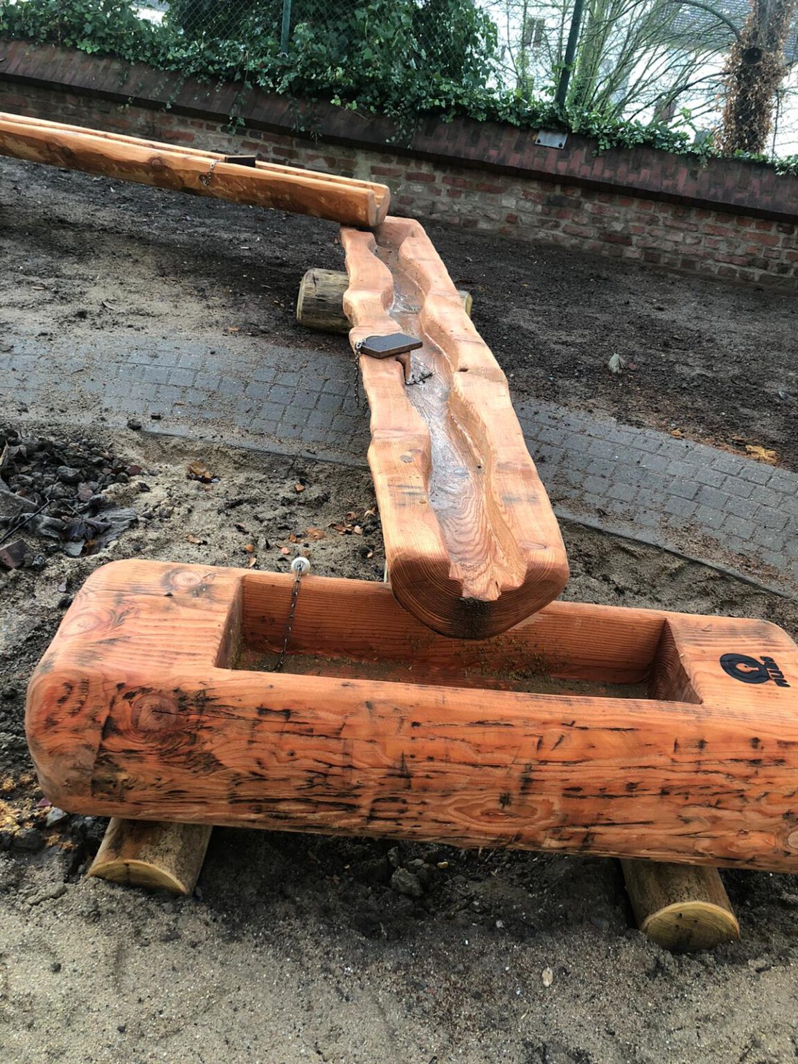 3c15671d-b423-4963-83c3-72c54e563a0f