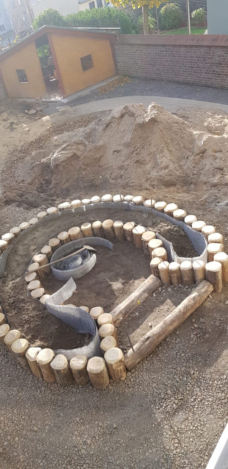 65bce7ad-8bc7-4d8e-be4e-5048b4d08233