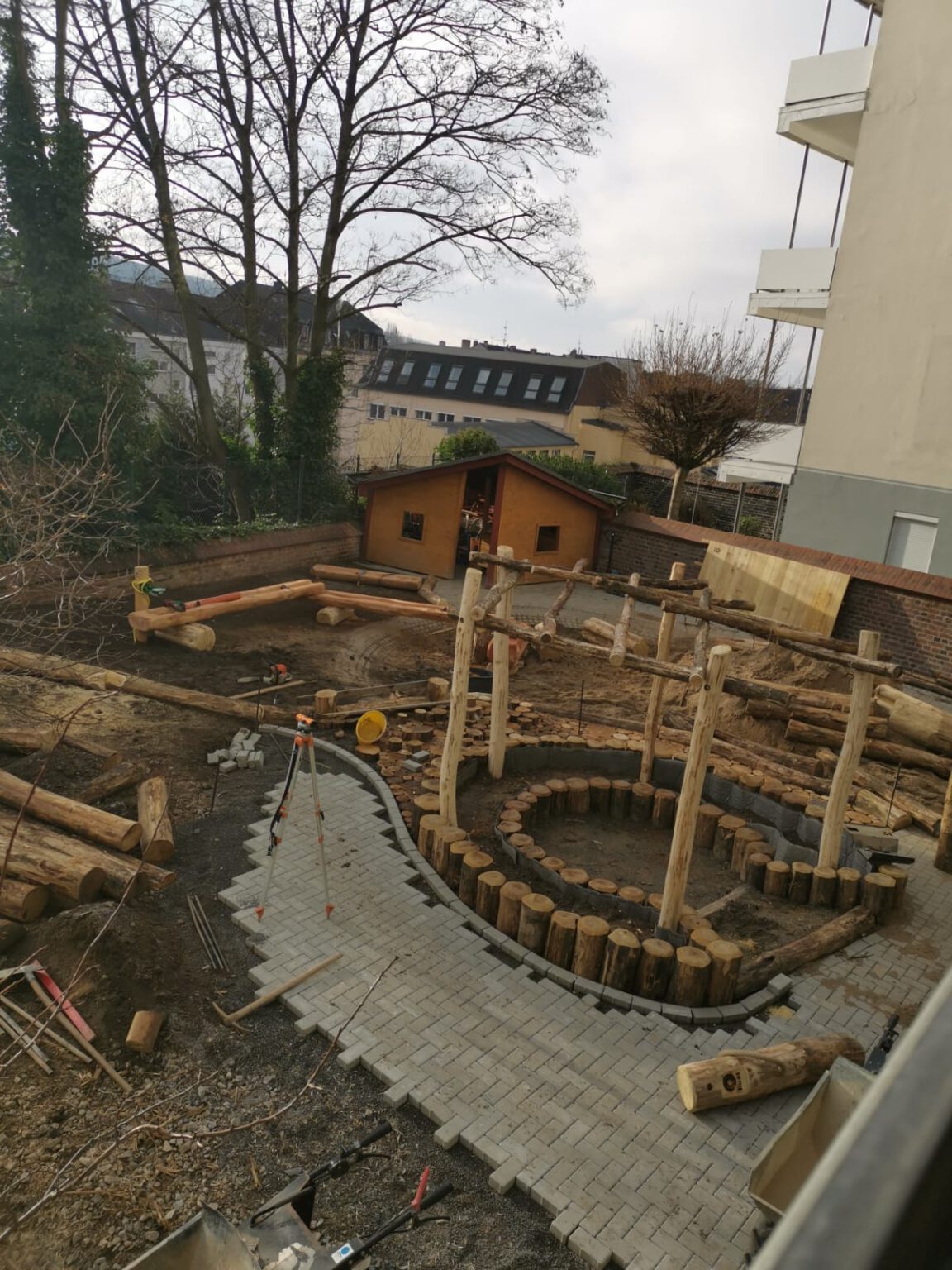 89157007-dd25-42c0-8c3a-cd8ac75494b5