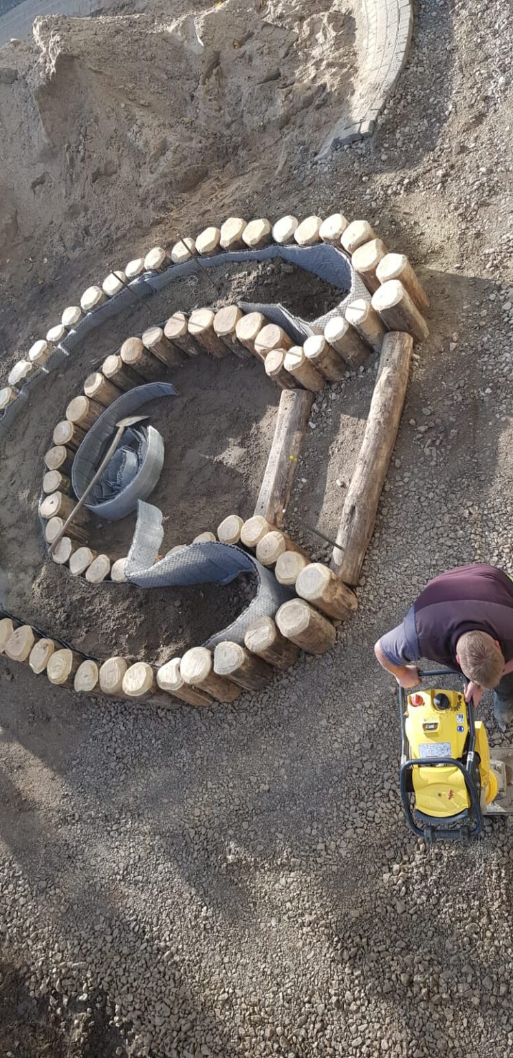 98e7f665-4127-494e-abf1-3d94e0f82c65