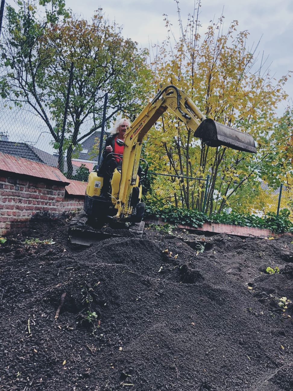 be2502a7-29be-42ff-8ee9-eb078ba29634